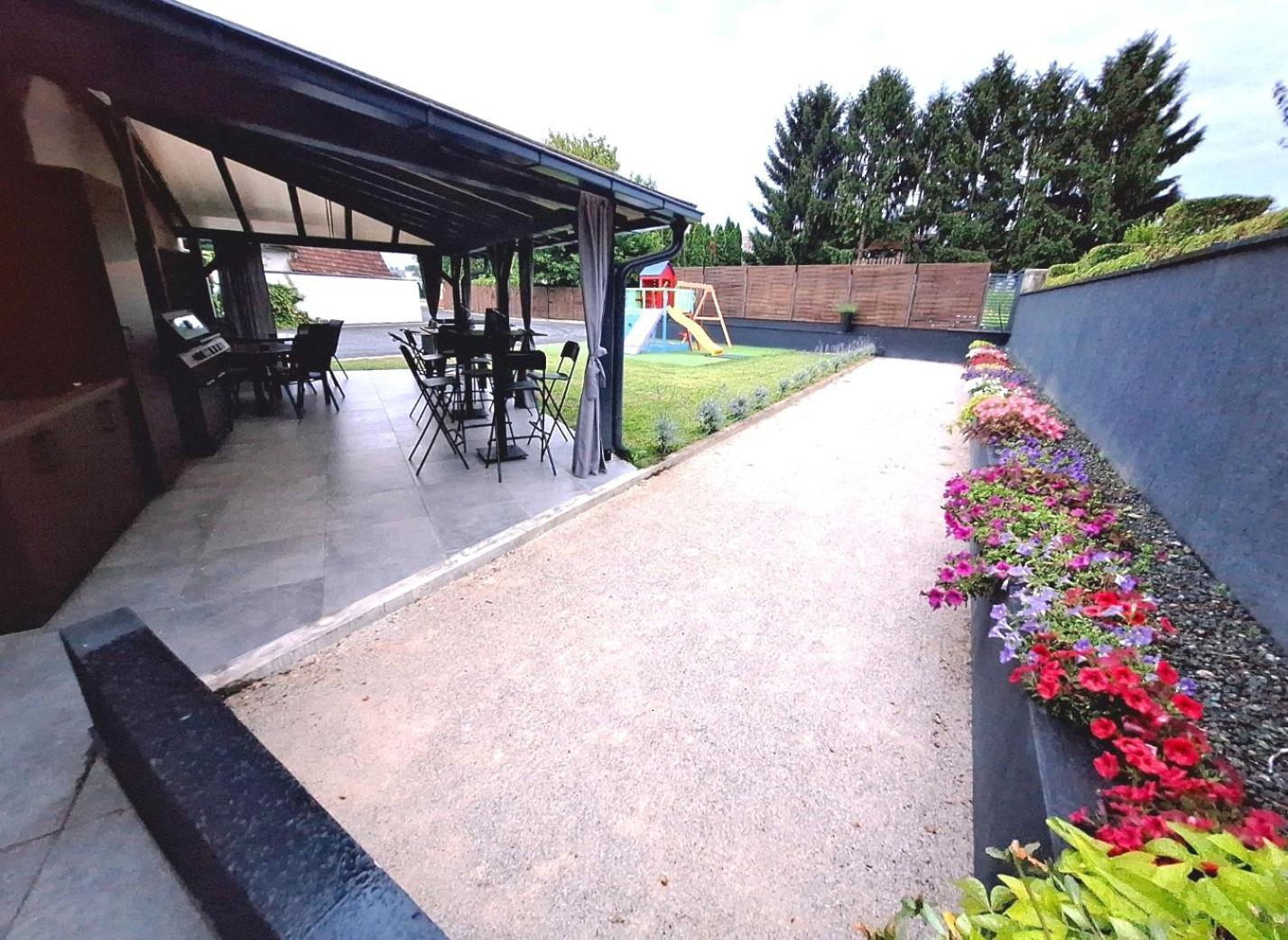 Arcobaleno Apartments & Rooms Varaždin 外观 照片